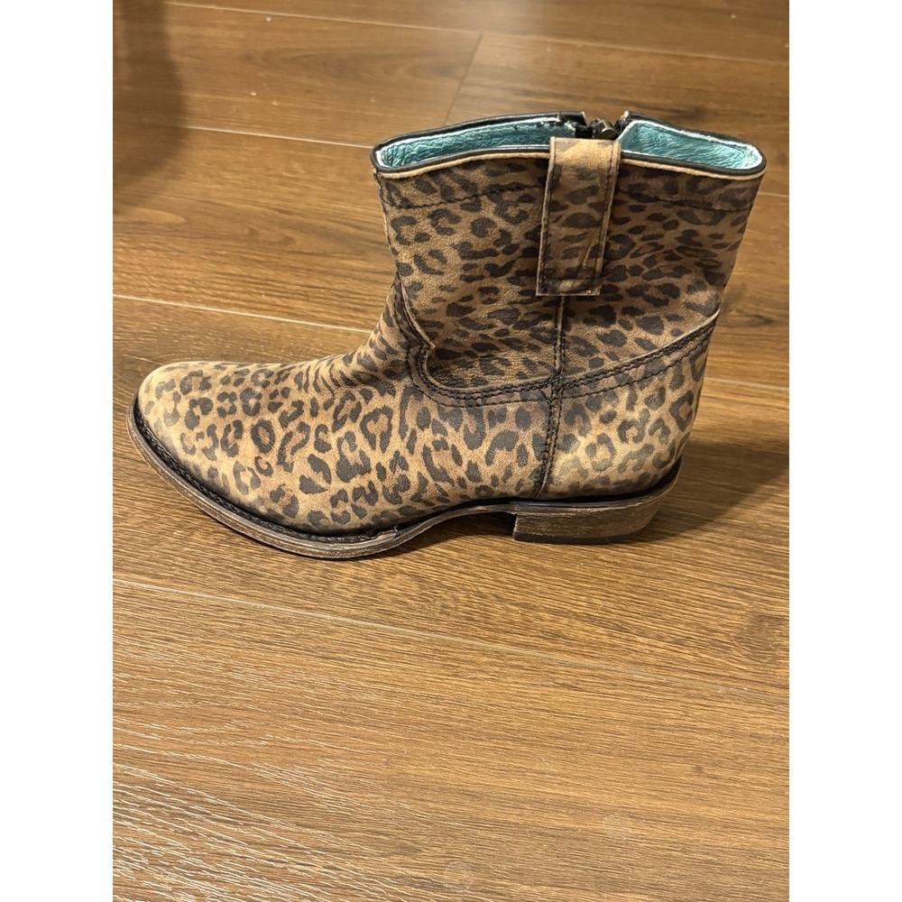Corral Women's Handcrafted Leopard Print Western Boots Size 7 - Picture 13 of 13